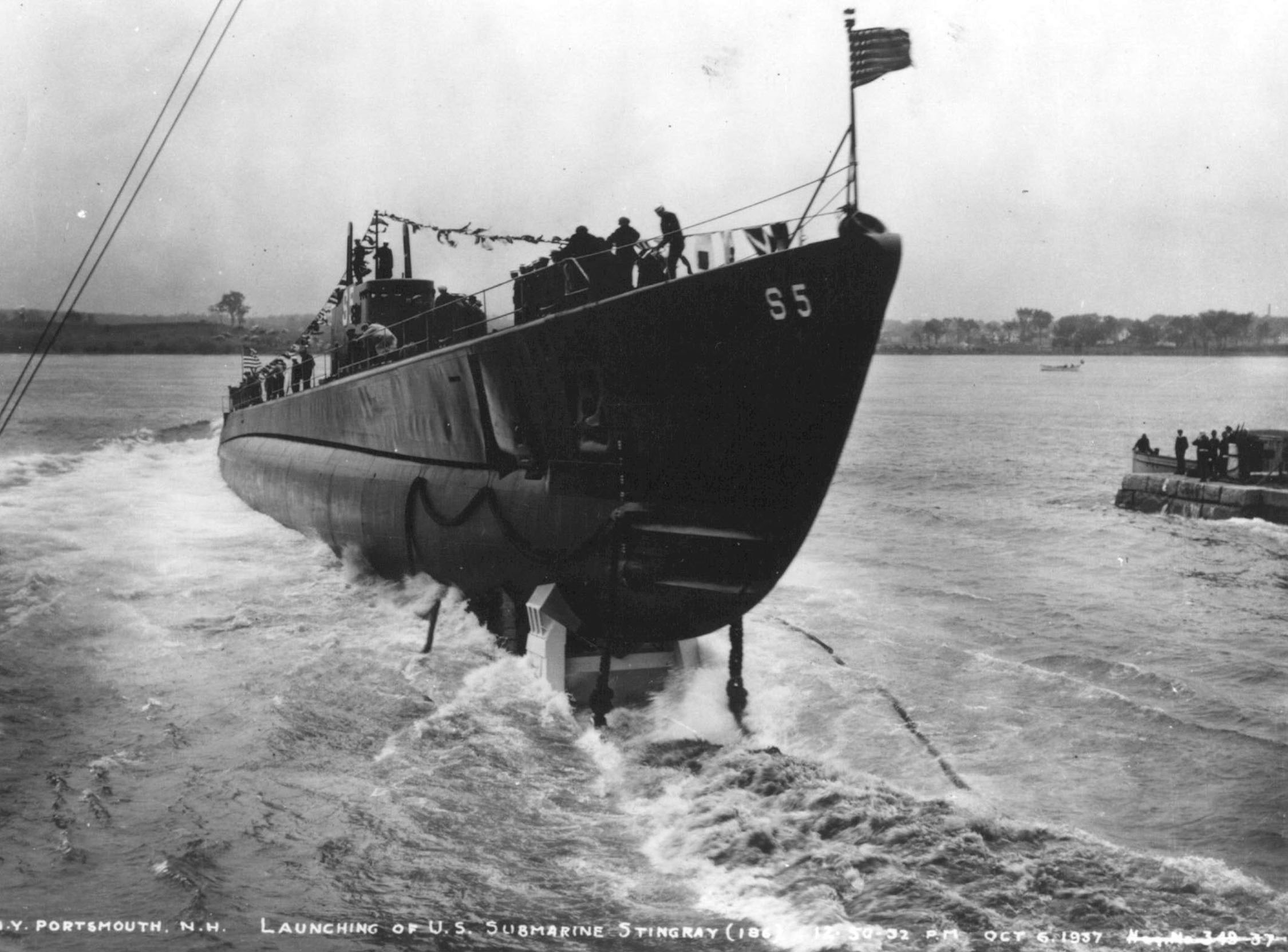 Details about   Rare Union brand motorised STINGRAY submarine 