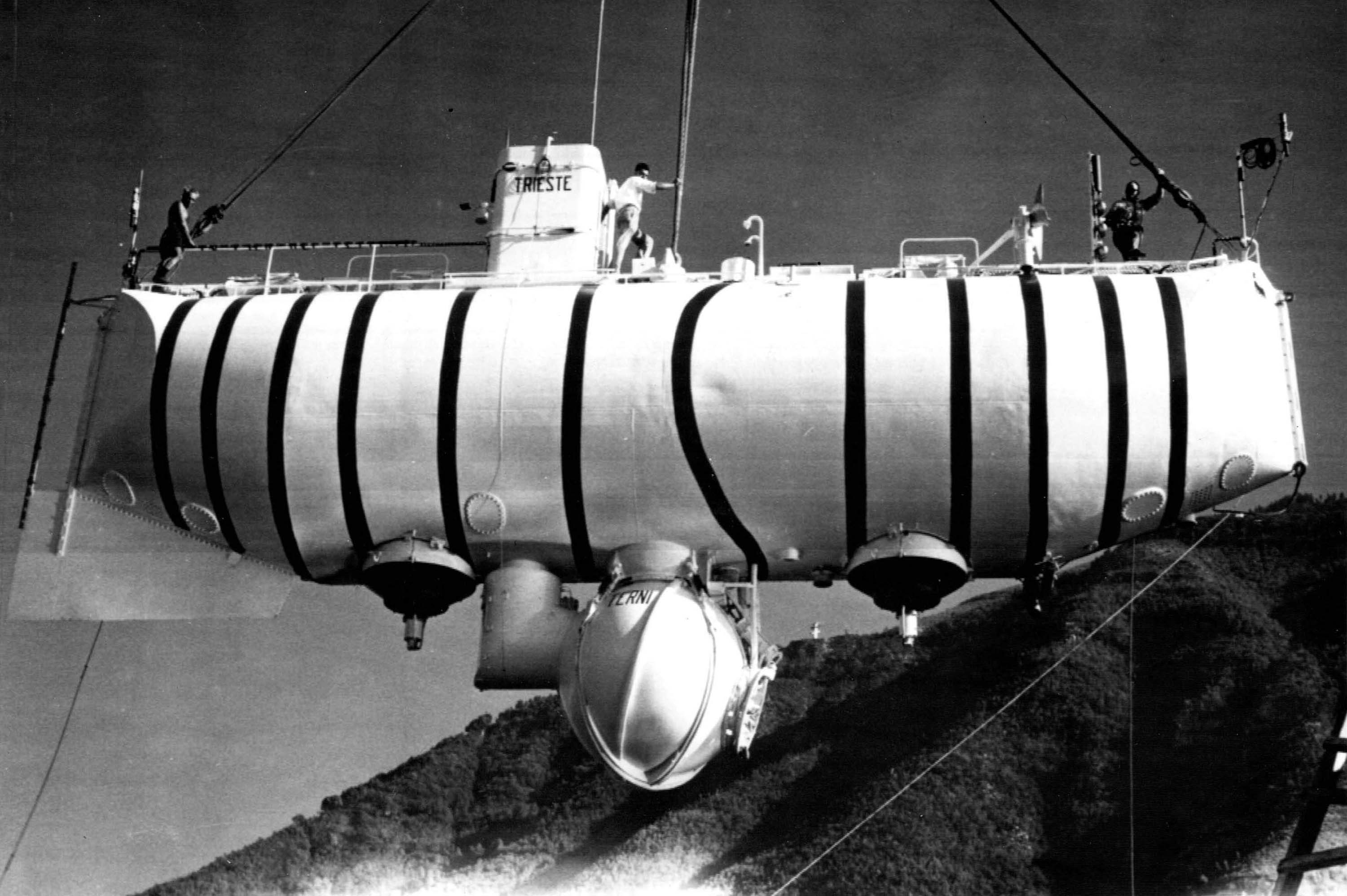 Challenger Deep first manned mission Trieste Jacques Piccard Don Walsh