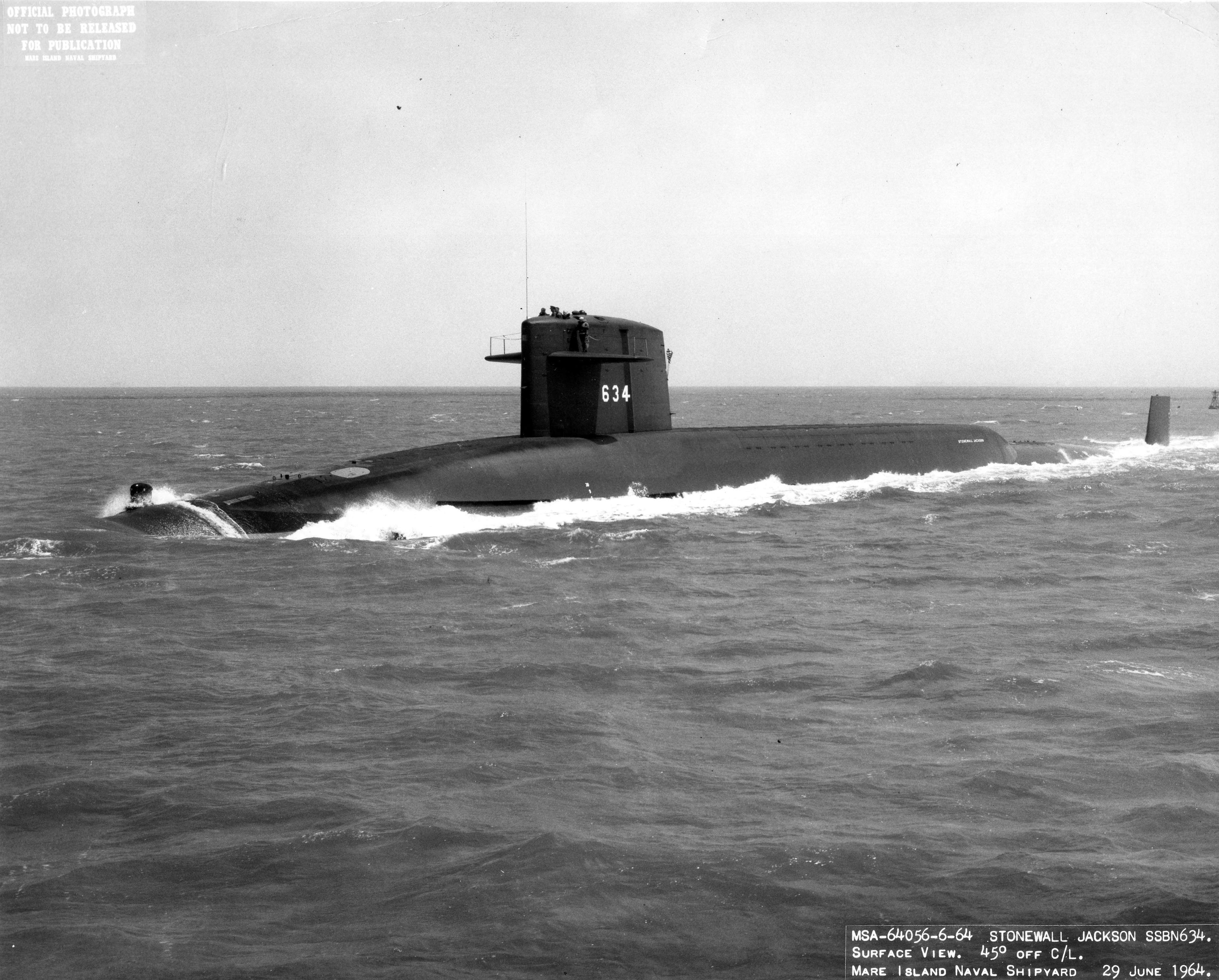 Photograph Navy Submarine Stonewall Jackson SSBN-634 Mare Island 1963   8x10 