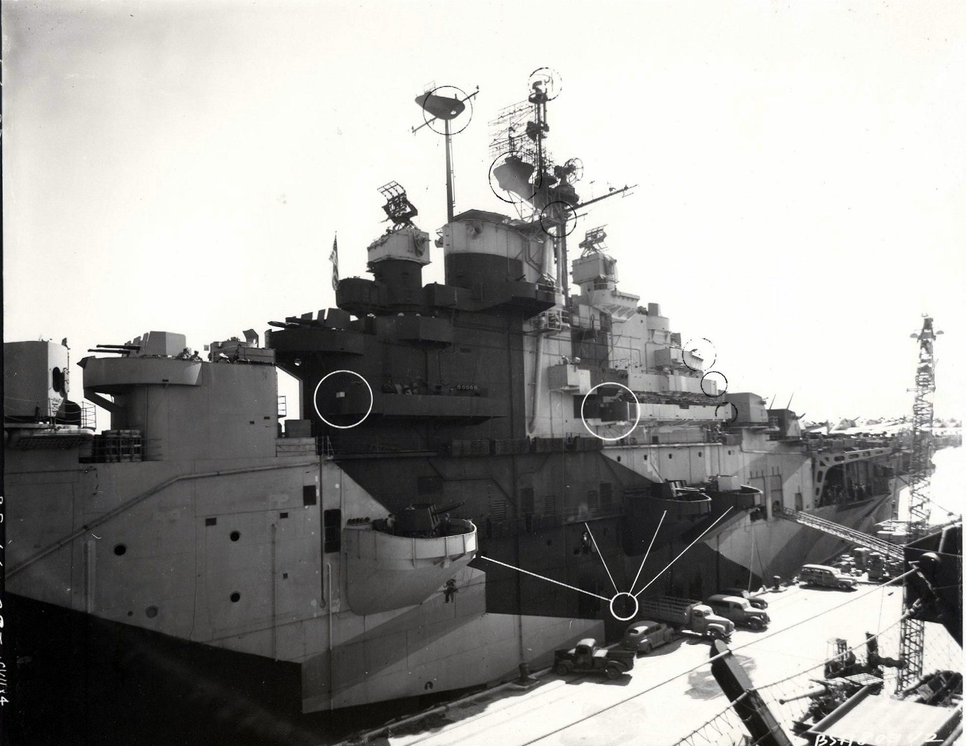 Cv 11. USS Intrepid CV-11 1944.